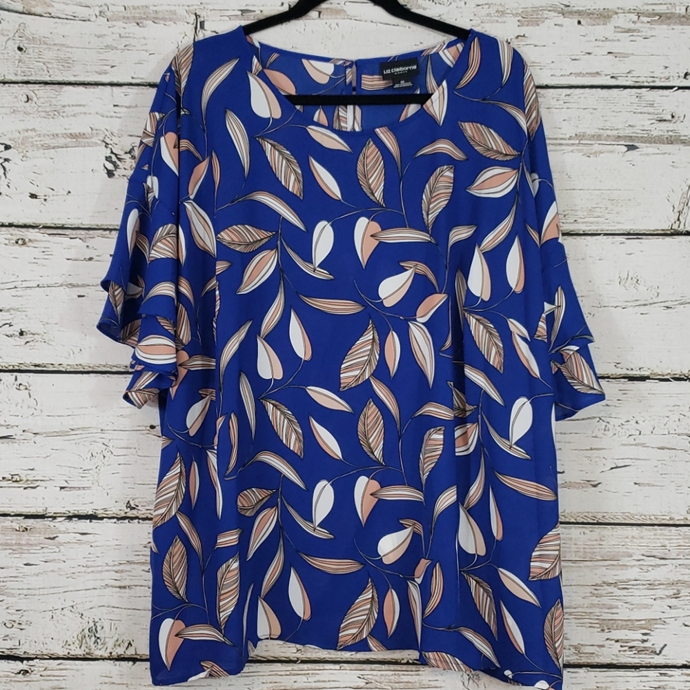 🆕️ Liz Claiborne Short Sleeve Top